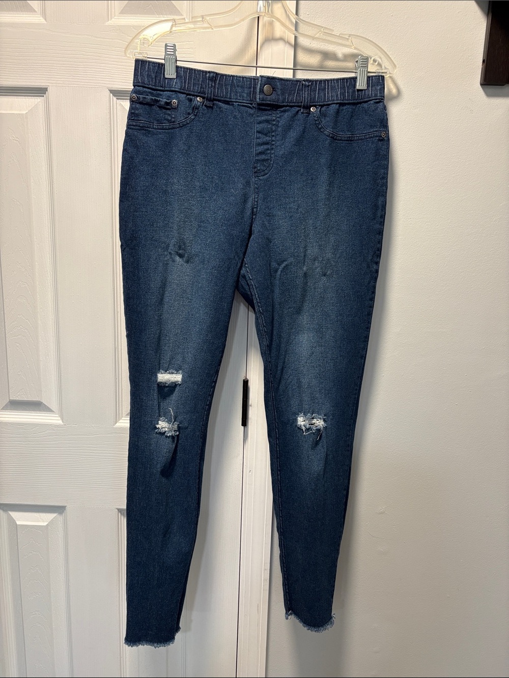 HUE Dark Indigo Distressed Jean leggings